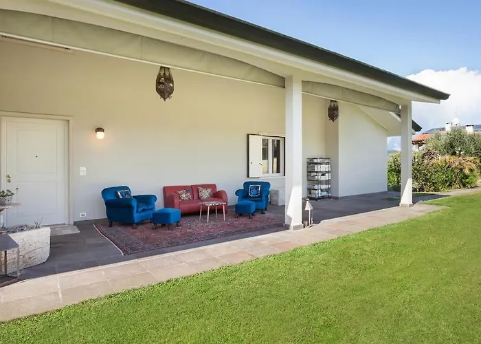 Golden - Verona Willa *