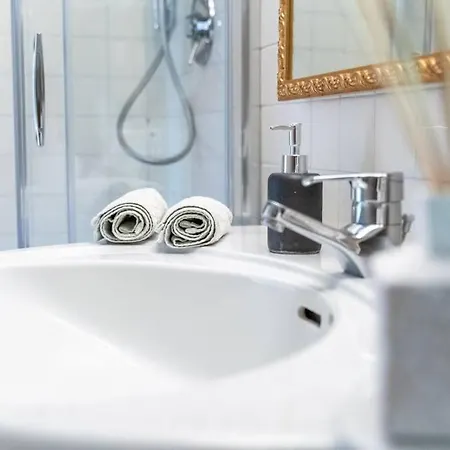 Golden - Verona ヴィラ *